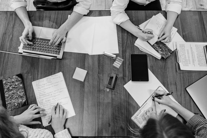 Werbe- und Direktmarketing-Agenturen – Datenerfassung bei APOOL WERKE (Illustrationsfoto)